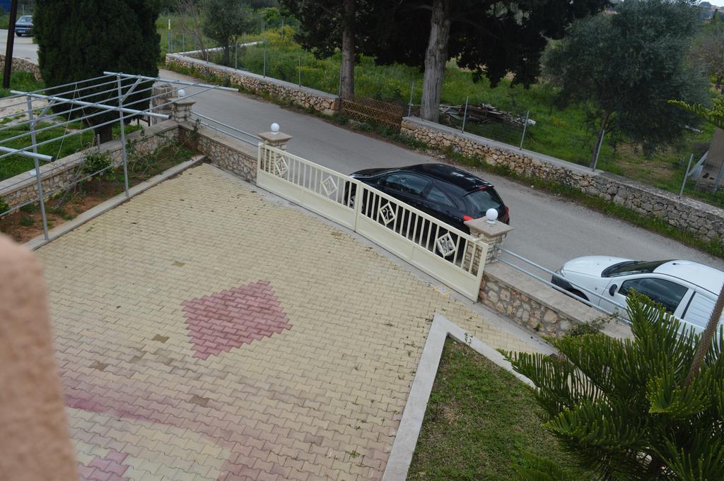 Mel'S Apartments Pesadha Ngoại thất bức ảnh
